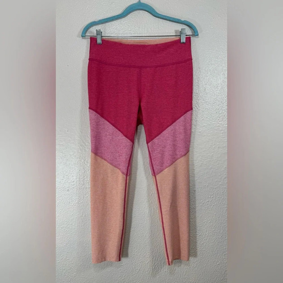 Outdoor Voices NWOT Pink Colorblock Leggings Athletic Athleisure Wear Size Large - Picture 1 of 10